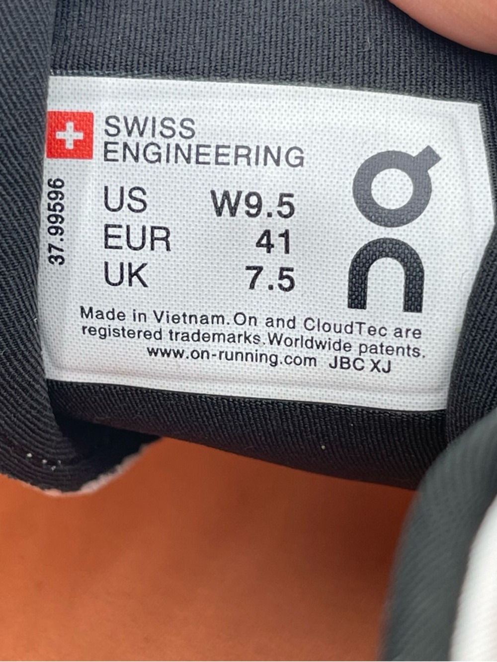 On Cloudboom Women’s Running Shoes Savanna White Low Top Swiss Size 9.5 Sneakers - Picture 16 of 16